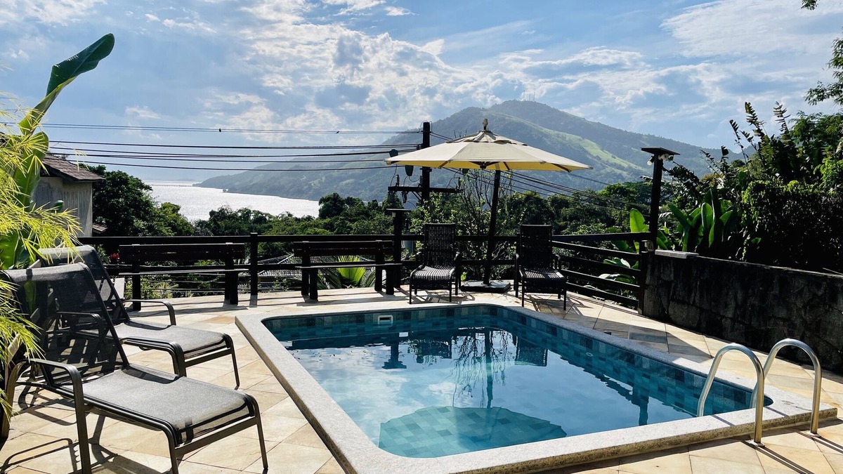 Portogalo House | House in Portogalo with Beautiful Sea View