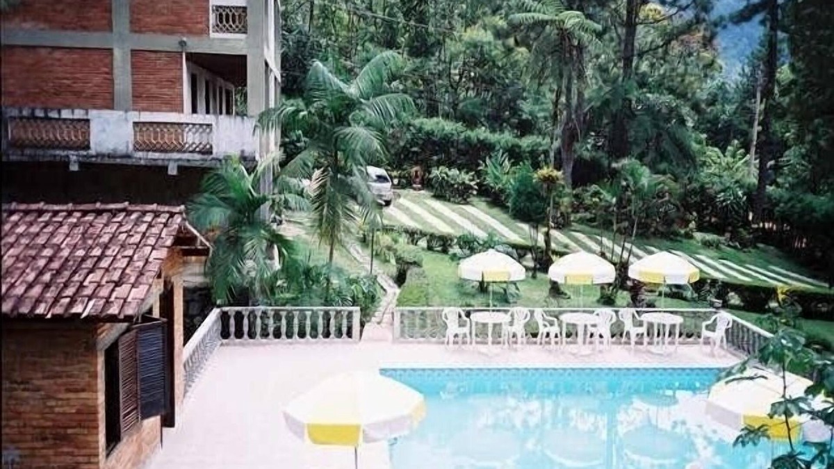 Resende House | House in Serrinha, near Penedo and very close to Camping Club do Brasil