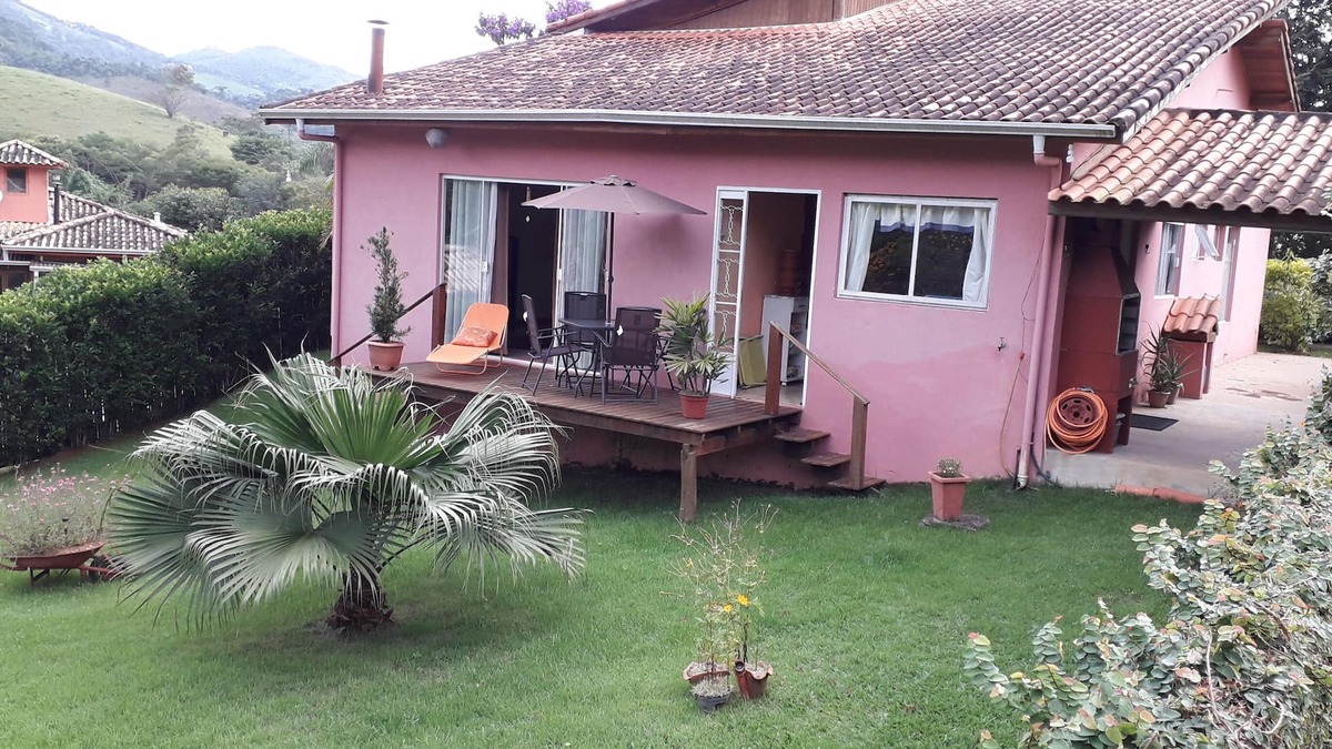 Sao Francisco Xavier Cottage | House in SFX with beautiful view and river in the backyard