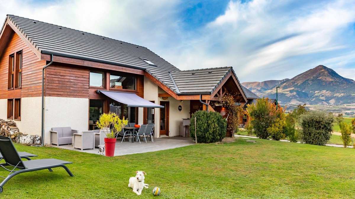Ponsonnas Villa | House in the Alps/exceptional view