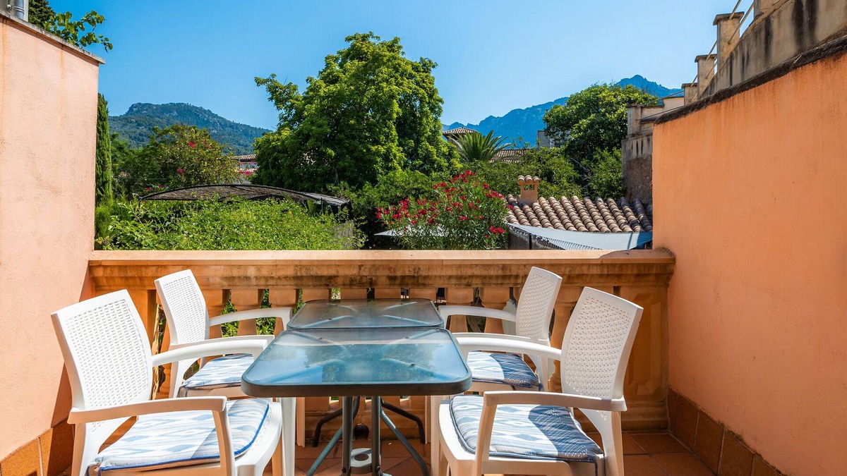 Soller House | House in the Center of Sóller