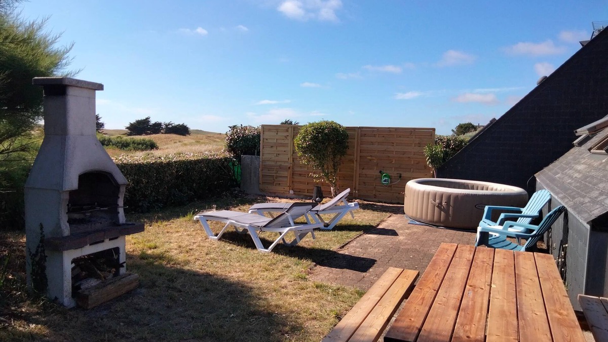 Surtainville House | House in the Dunes
