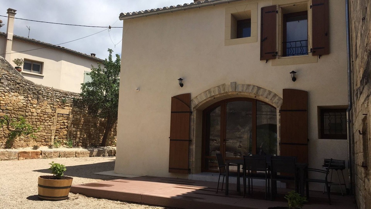 Saint-Christol Cottage | House in the heart of the vineyard Guinand
