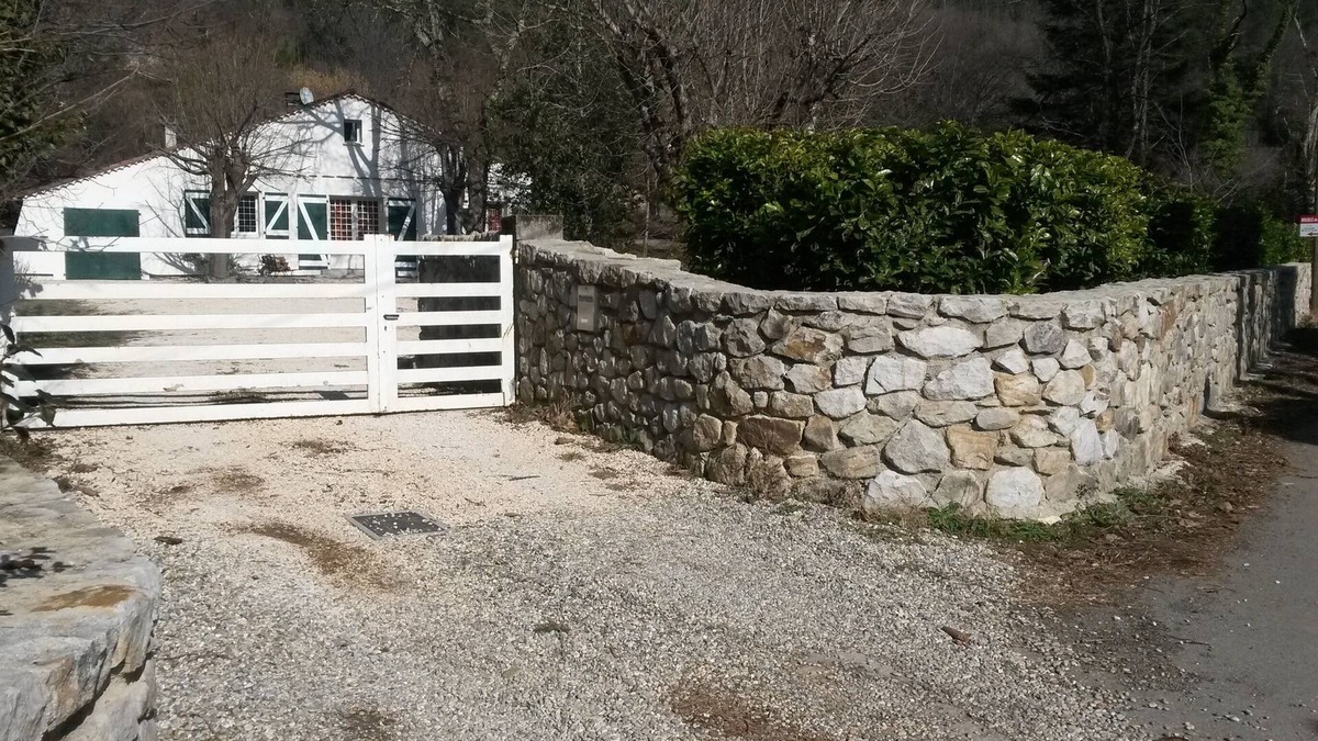 Chambon House | HOUSE IN THE HEART OF THE VALLEYS CEVENOLES large pool access