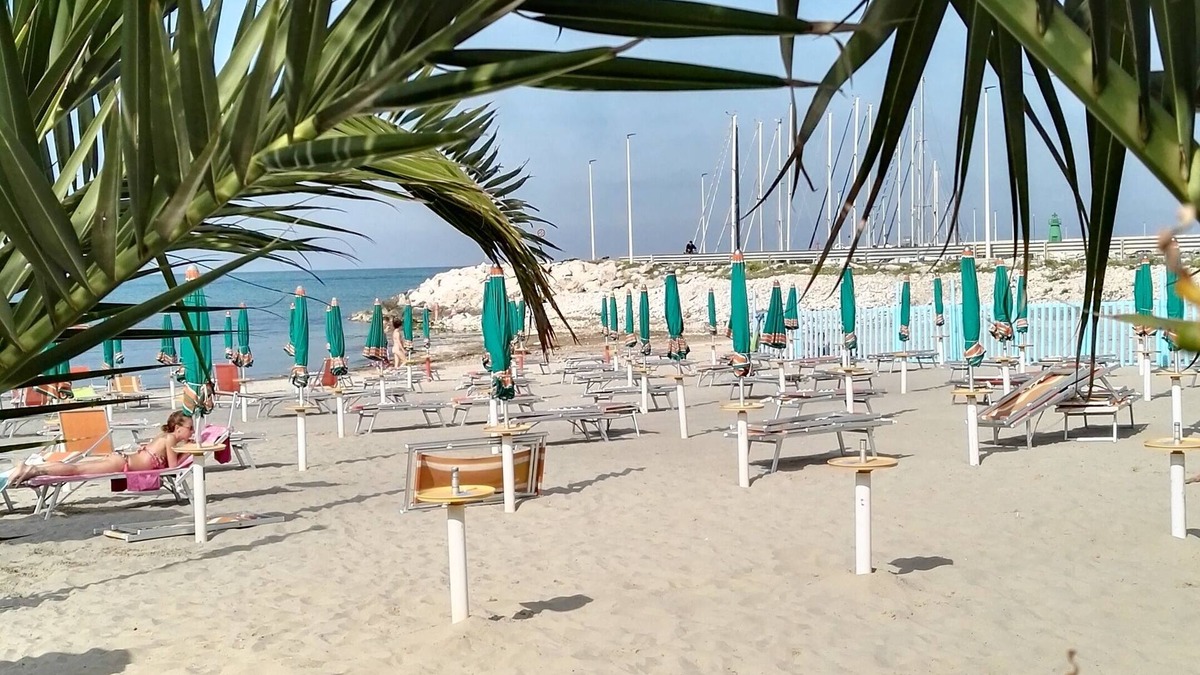 Civitanova Marche House | House in the Maritime Village