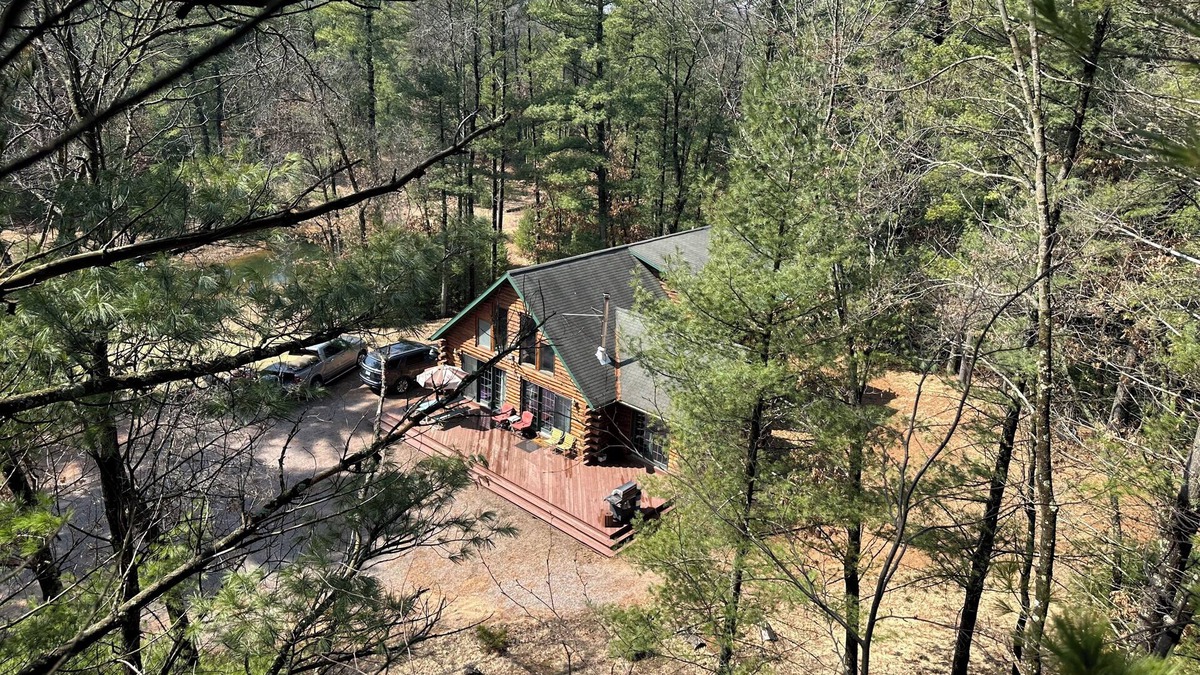 Adams House | House in the woods perfect vacation rental for those to escape