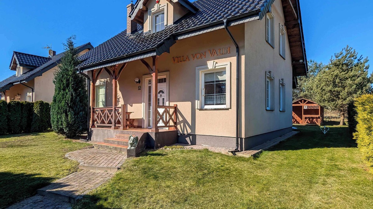 Mieroszyno House | House Jeżynowa 12 | 3 Bedrooms | Sauna | Garden