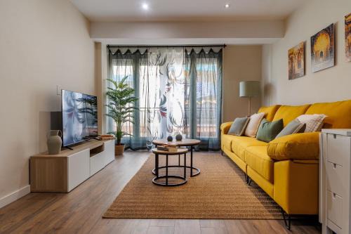 Figares Apartment | House Juana 15