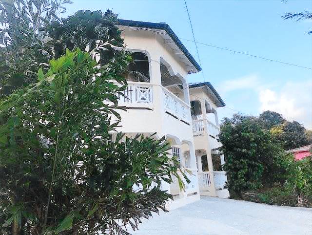 Vieux Fort Quarter House | House