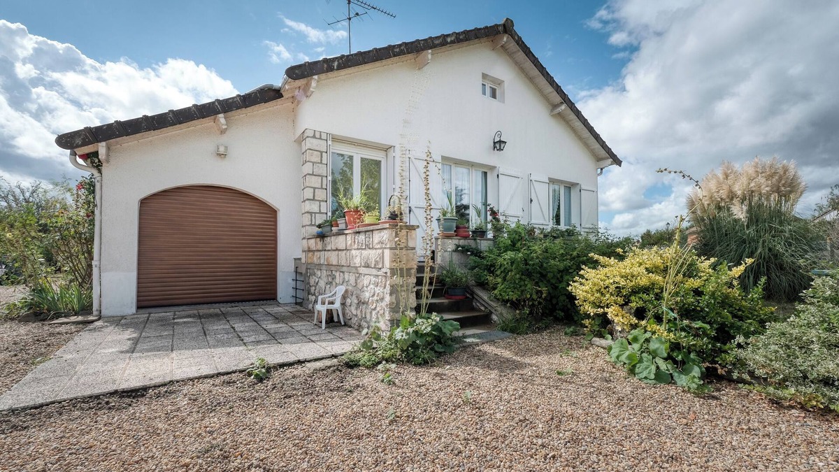 Dampierre-en-Burly House | House les Hortensias