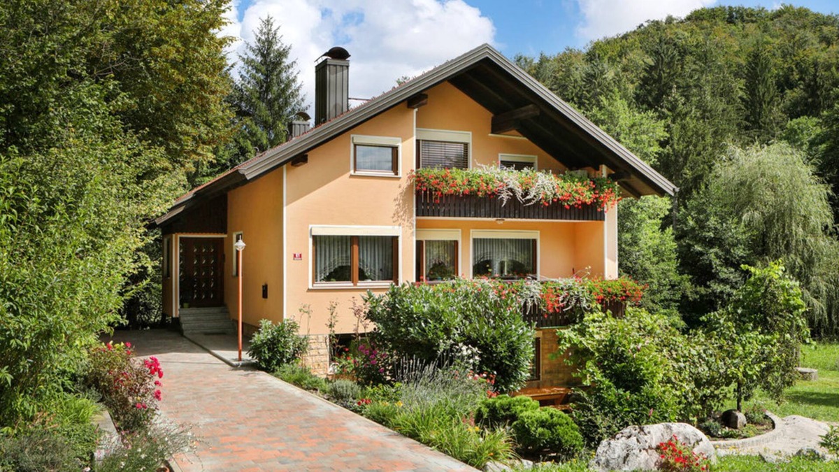 Zerovnica House | House Mavko Near Lake Cerknica, Grahovo, Slovenia
