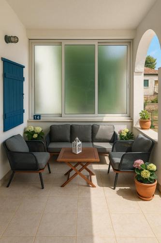Cove Donja Krusica (Donje selo) House | House Natale