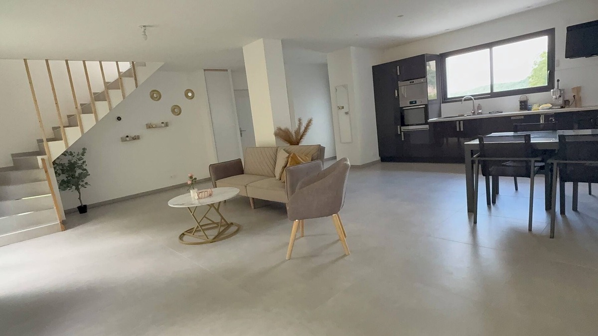 Sillingy Villa | House near Annecy and Geneva