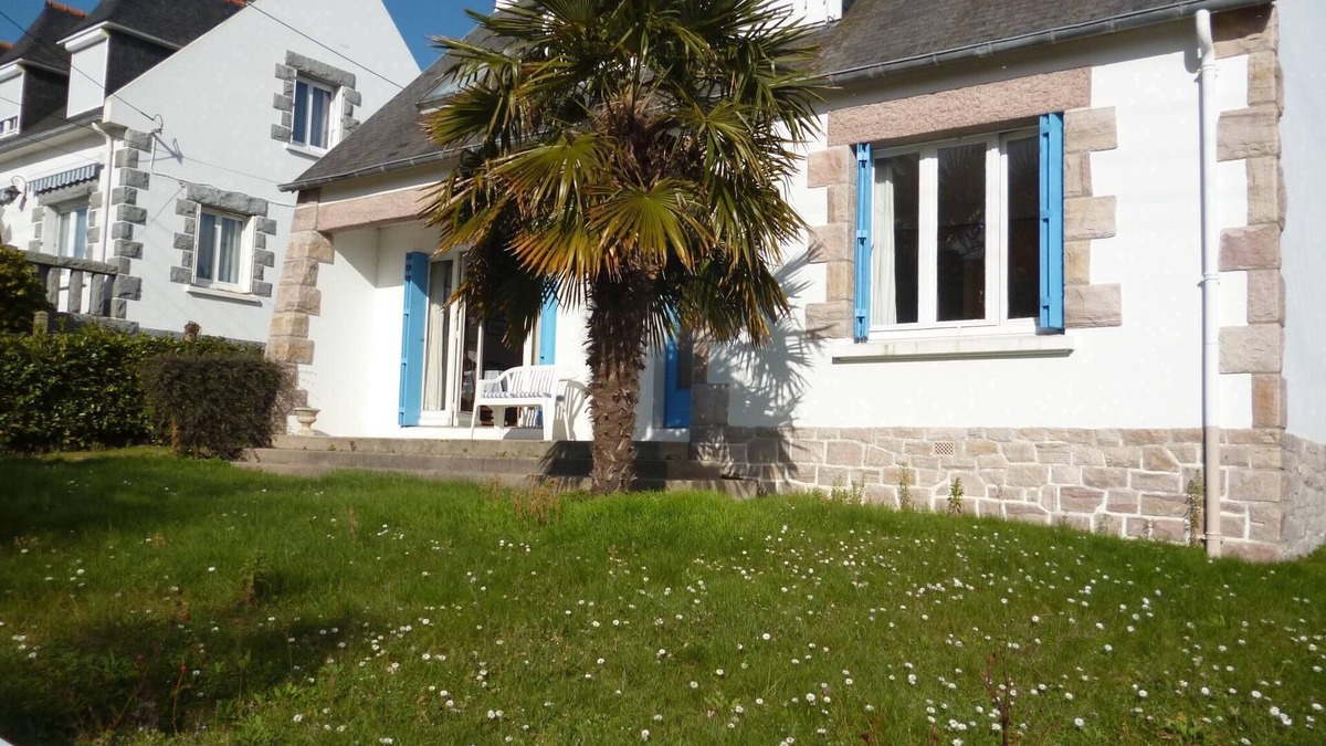 Erquy House | HOUSE NEAR FISHING PORT AND BEACH
