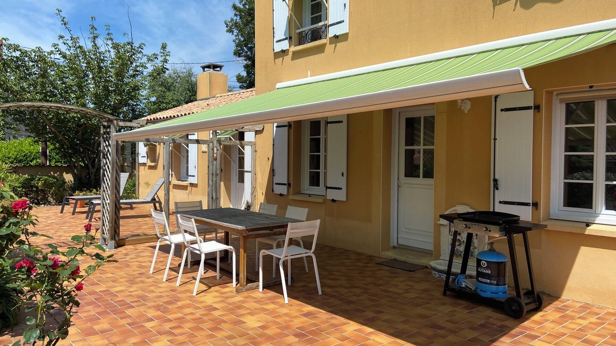 Brem Sur Mer House | House near sea south exposed Provencale style