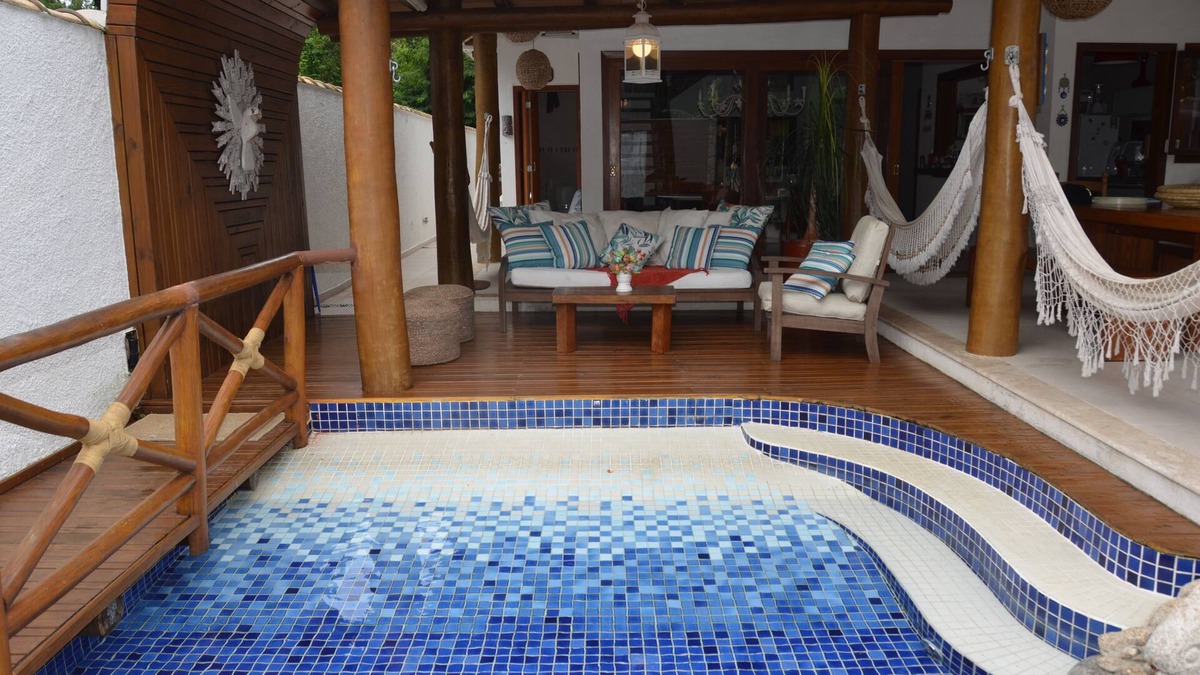 Toque Toque House | House near the beach, pool, barbecue, wood oven, air conditioning, wifi