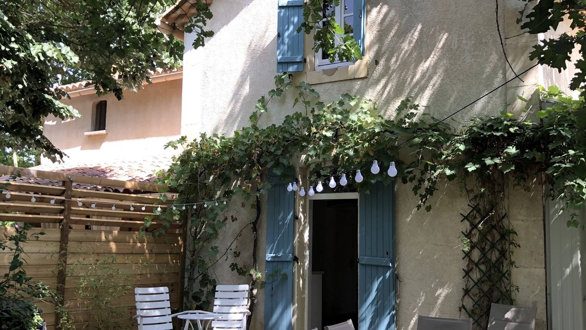 Euzet-les-Bains House | HOUSE, NEAR UZES, WITH GARDEN AND BOULECE COURT