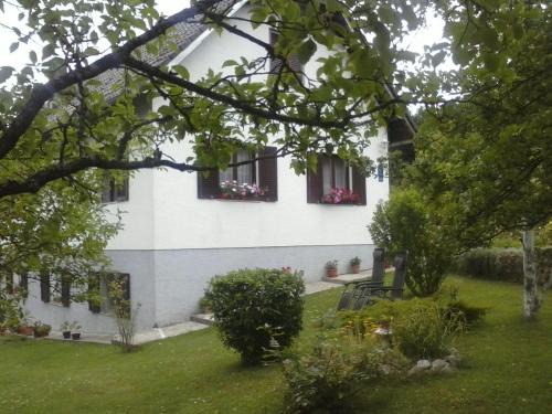 Poljanak Apartment | House Nina