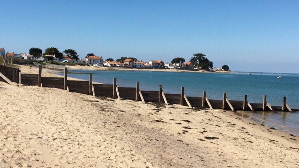 Noirmoutier-en-l'Ile House | House Noirmoutier le Vieil, Beach at 80 meters