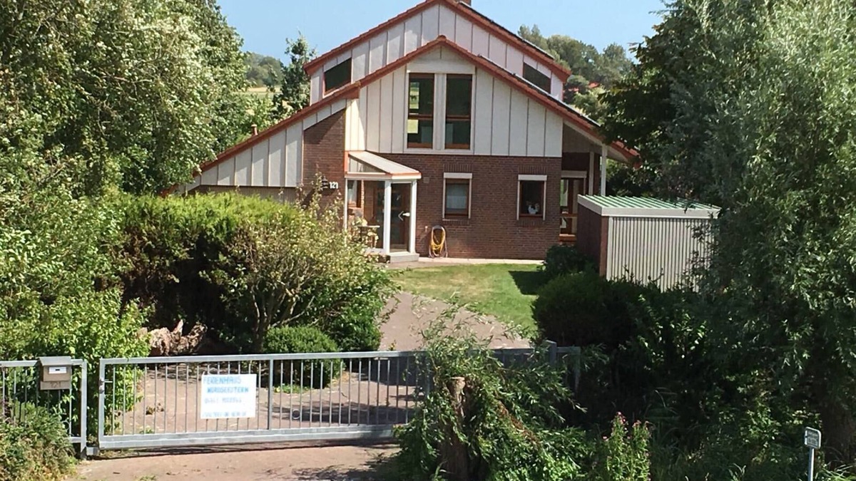 Nordholz House | House "NordSeeStern", detached, right on the North Sea dike with a fireplace