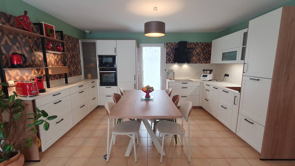 Saujon House | House of 80 m² in Saujon (Charente-Maritime), Proche De Royan