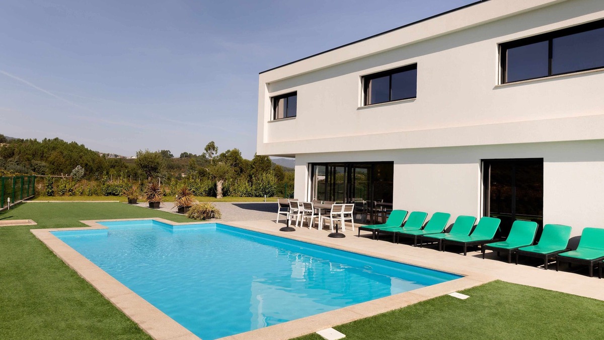 Britelo House | House of Blueberries Duke T8