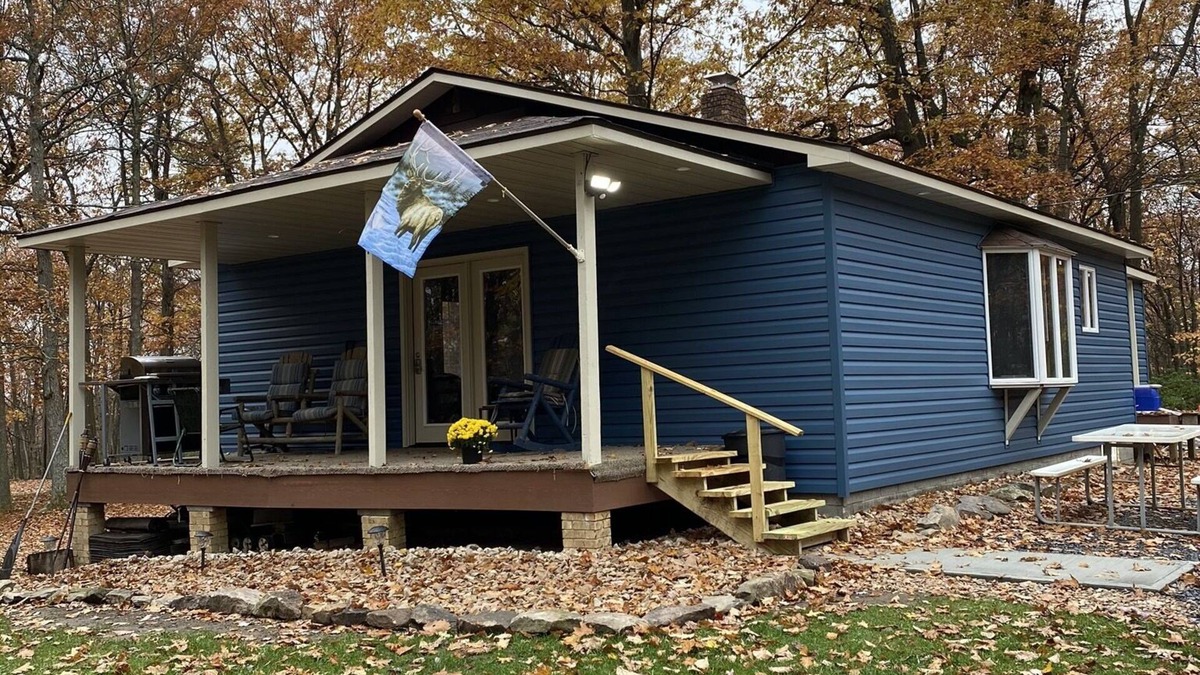 Curwensville House | House of Blues Cabin