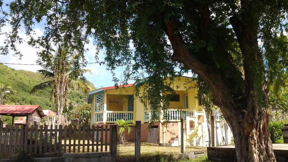 Les Anses-d'Arlets House | House of character at 90 m from the beach of Petite Anses d'Arlet