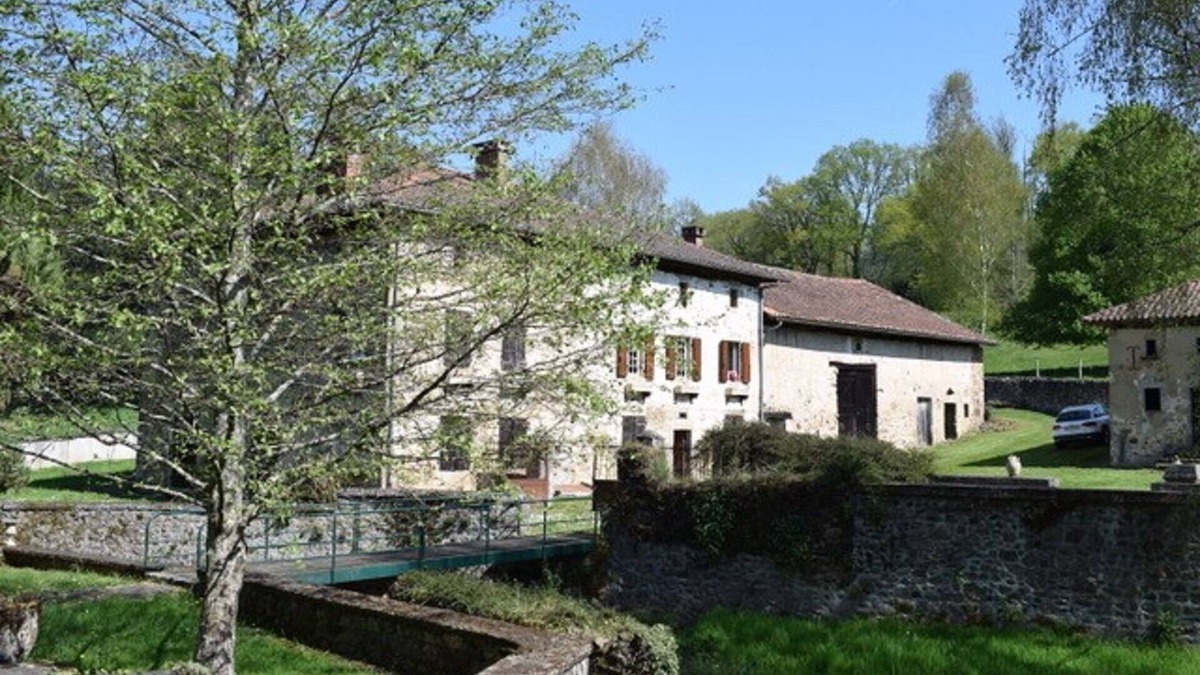 Cheronnac House | House of character, authenticity and quiet security. Ideal to relax!