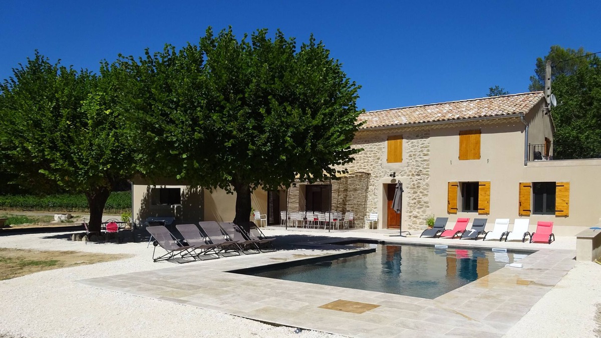 Puymeras Villa | House of character renovated with pool, in Provence, 14 people