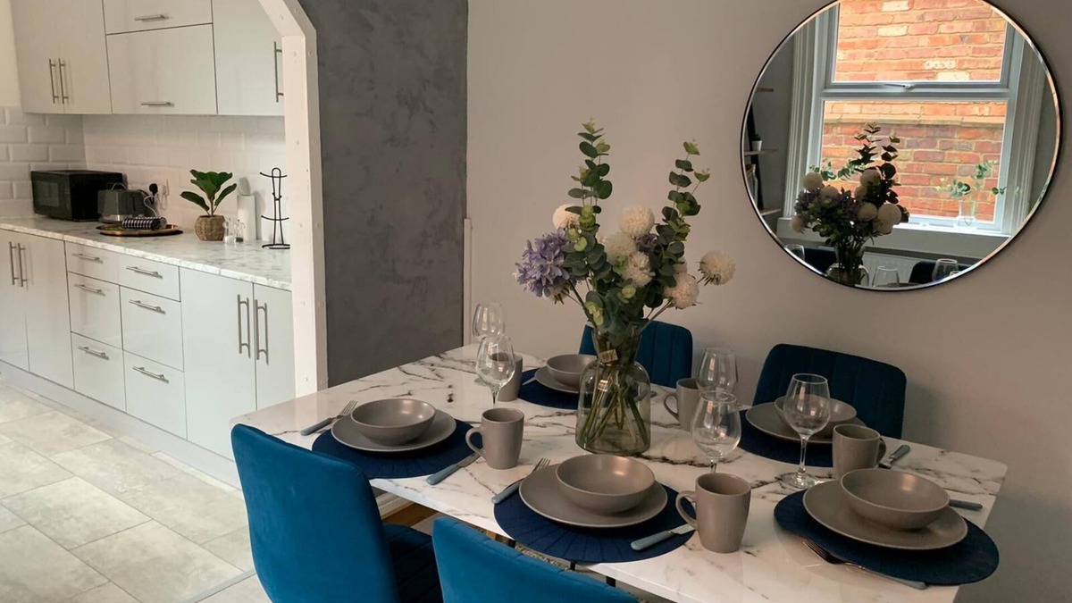 Northampton House | House of Cosy Dots