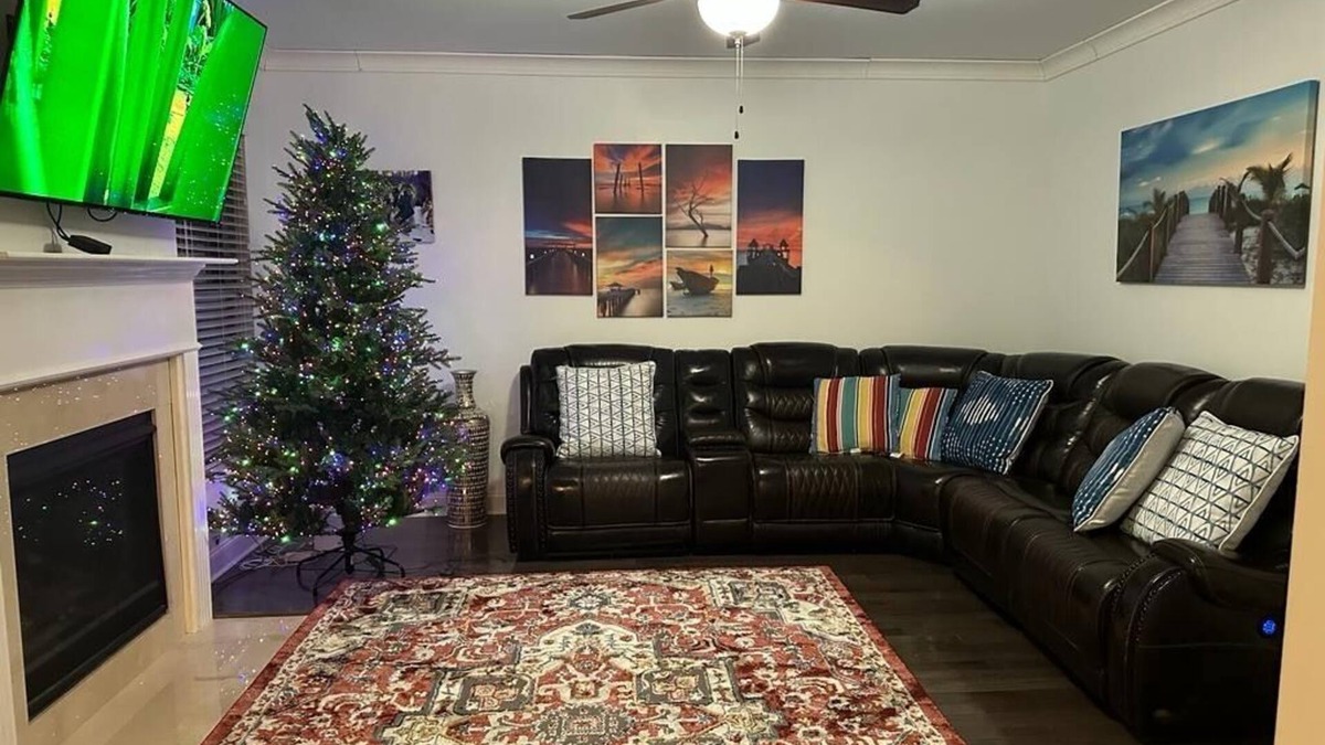 Lithia Springs House | House of Peace by Amaris Corporate Rentals in Lithia Springs