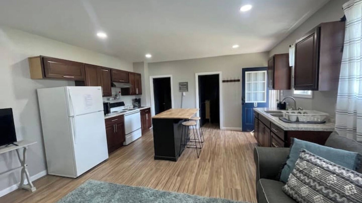 Morann Apartment | House of Roots Apt A