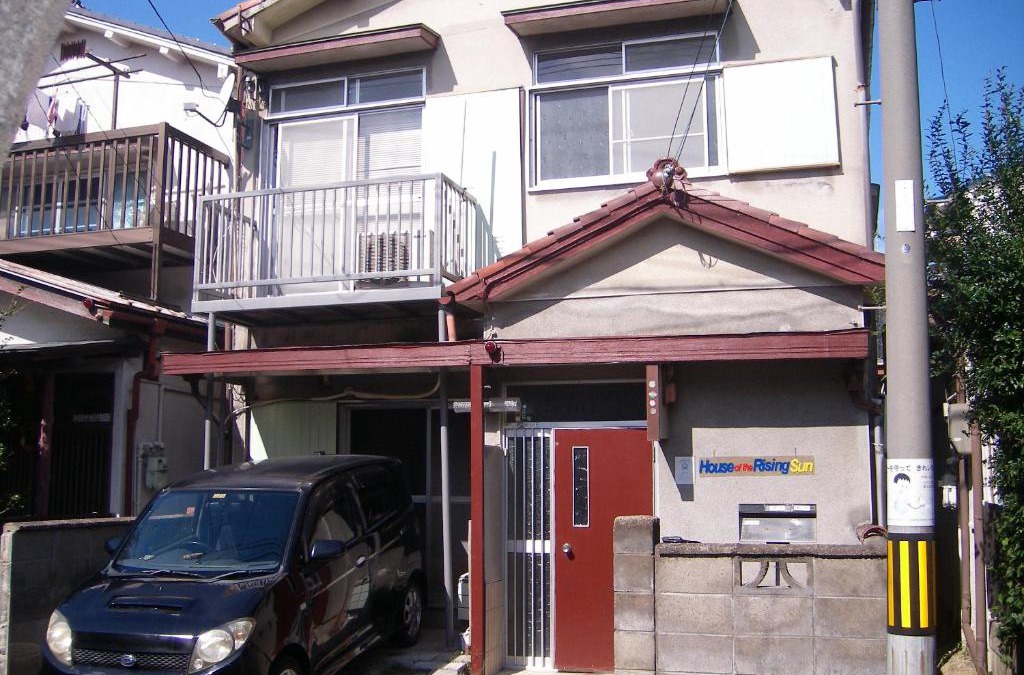 Takatsuki House | House of the Rising Sun