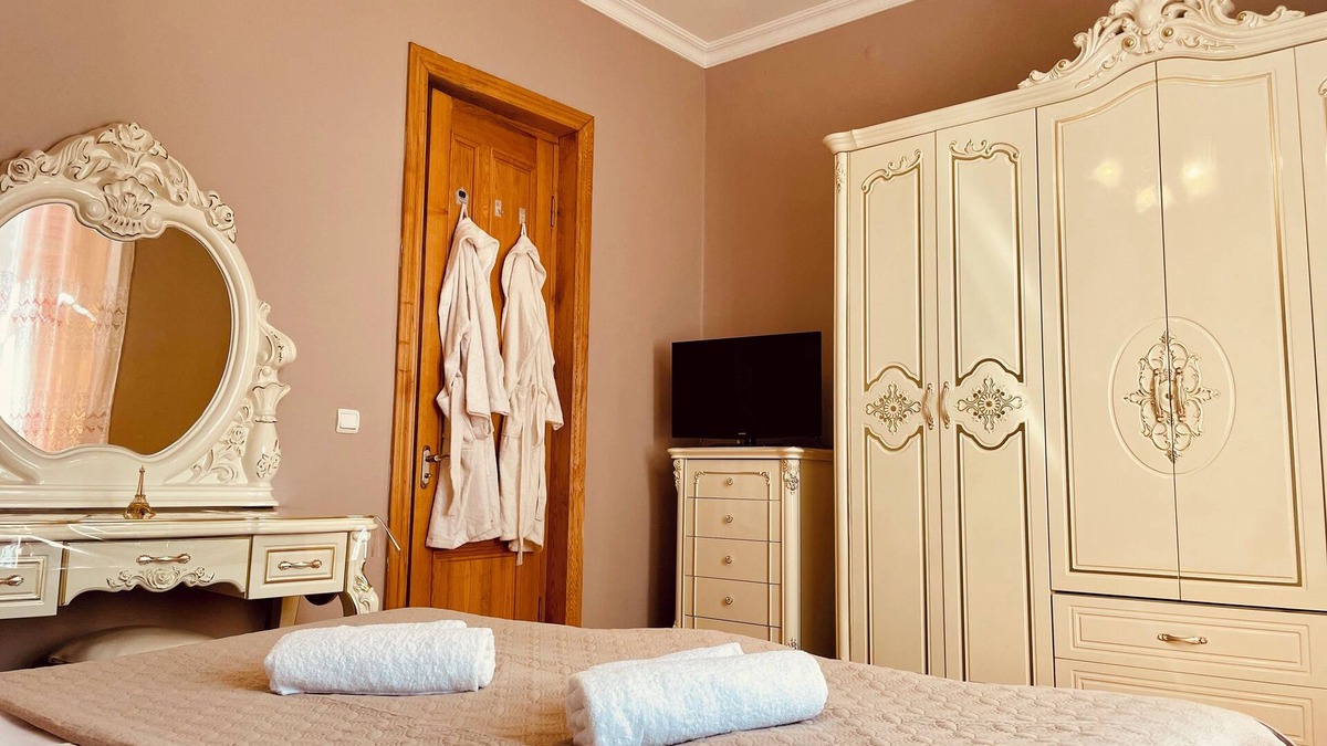 Sairme House | House of Warmth