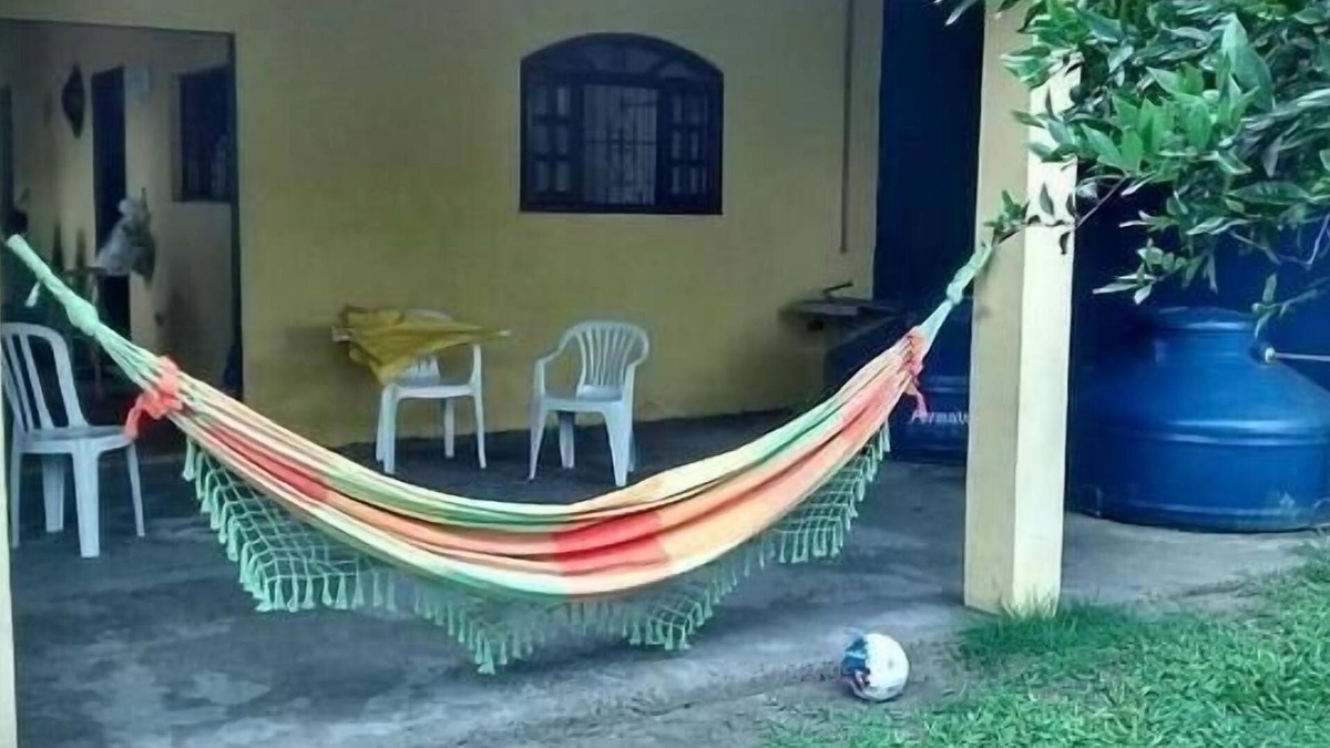 Balneario Mogiano House | House on Boroceia beach, Bertioga, north coast of São Paulo. Check it out.