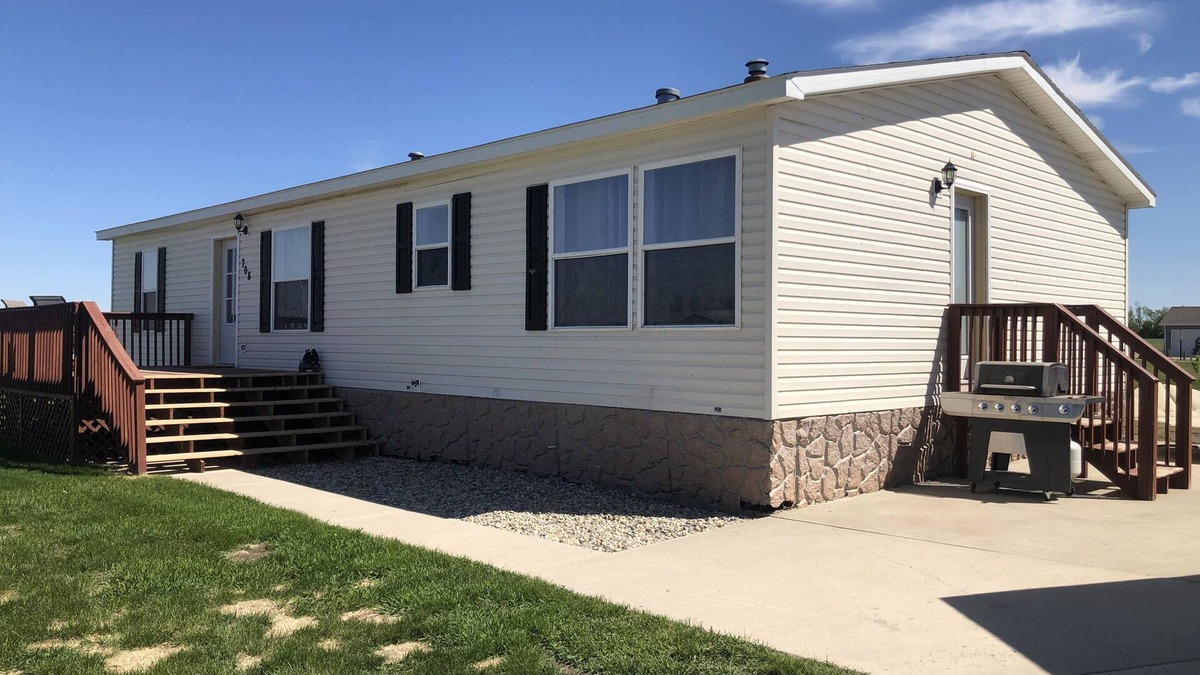 Webster House | House on Eastbay in Devils lake, ND