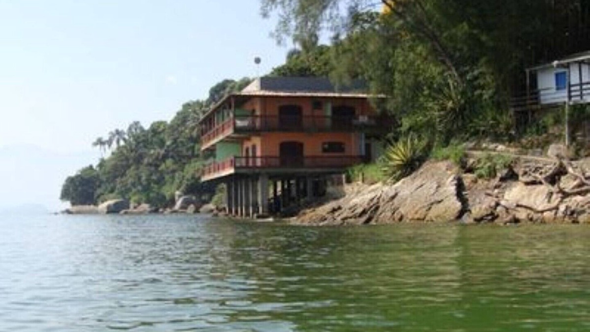 Itacuruca House | House on Jaguanum Island -05 ROOMS & 04 BATHROOMS