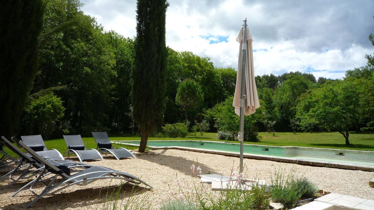 Aix-en-Provence House | House on large property with pool