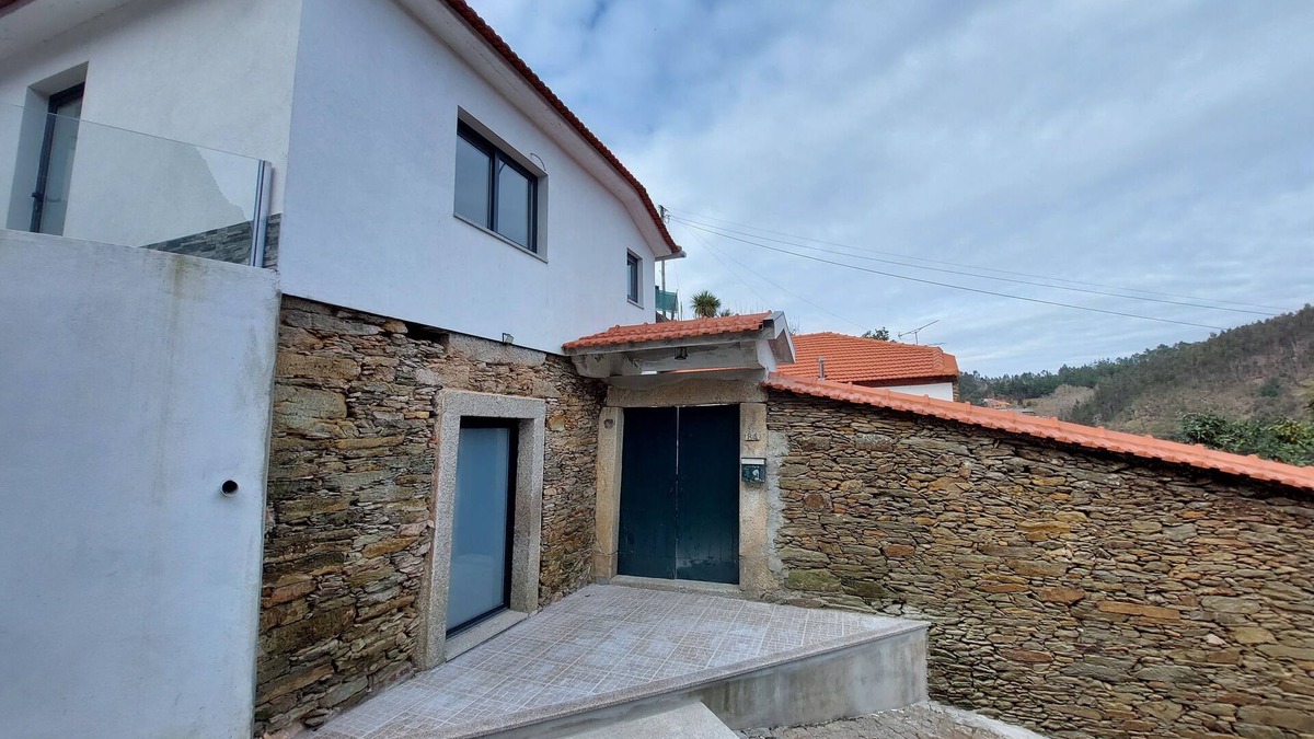 Feira House | House on the DOURO