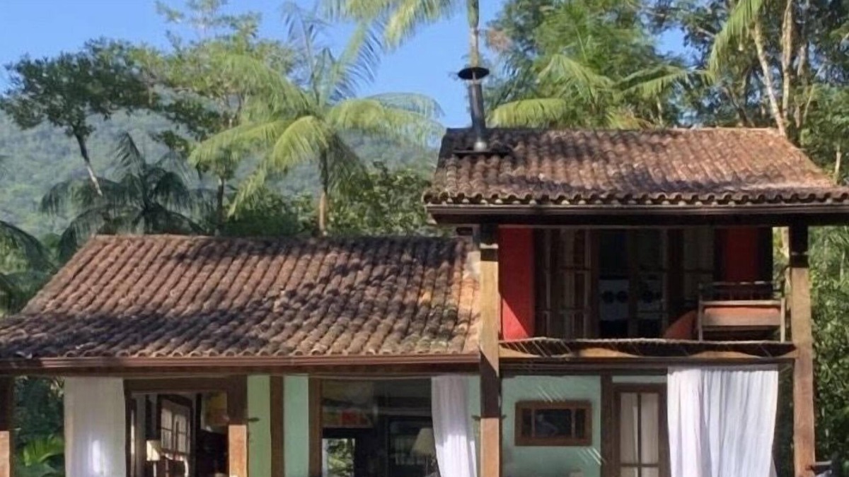 Camburi House | House on the beach for those who want peace - 2 bedrooms Camburi