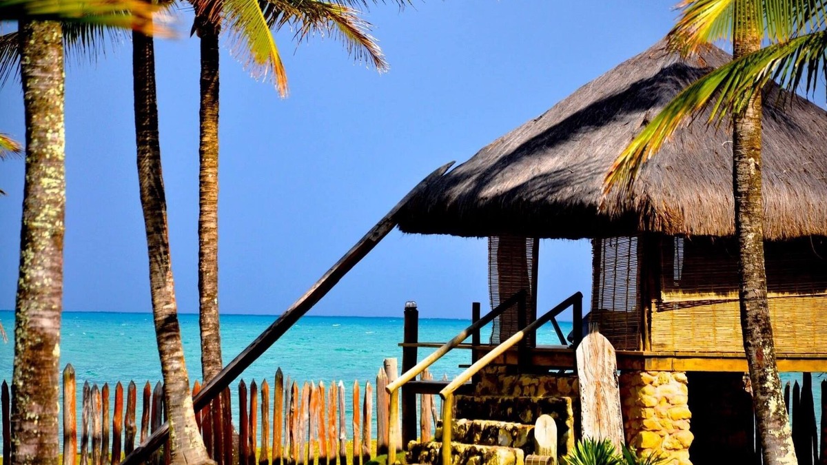 Barra Grande House | House on the edge of Old Taipus beach