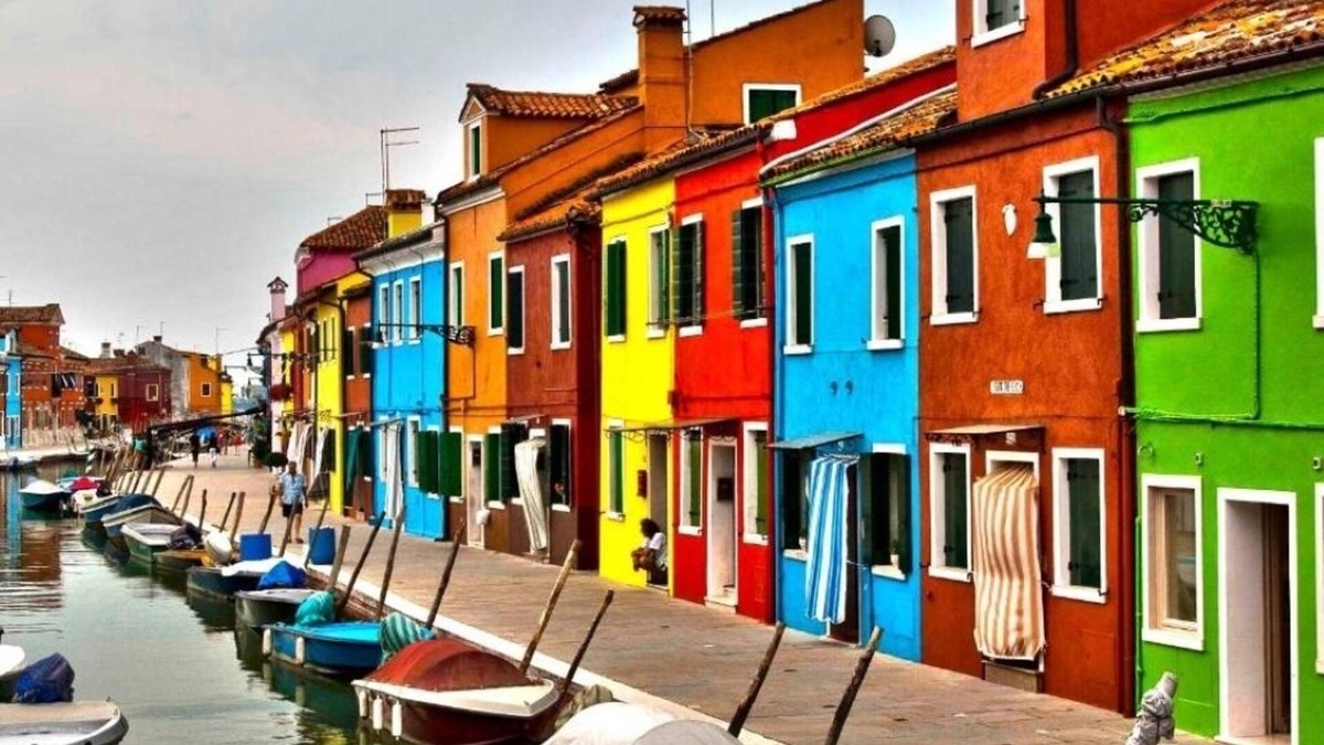 Burano House | House on the Sky of Burano