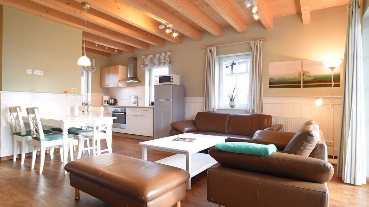 Niederberndorf House | House on the willow - left