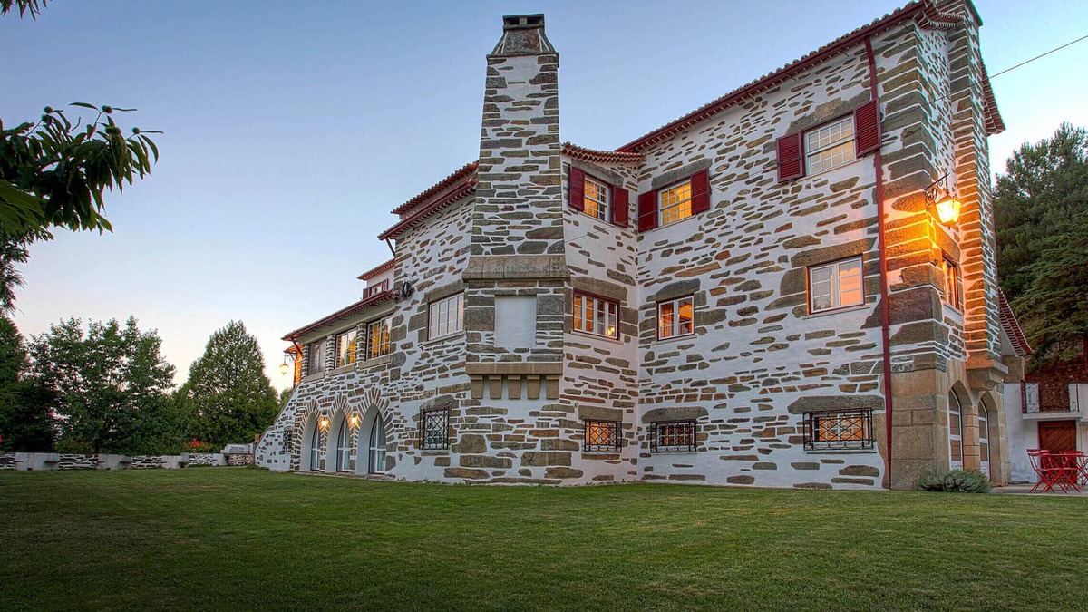 Covilha Other | House overlooking the Serra da Estrela
