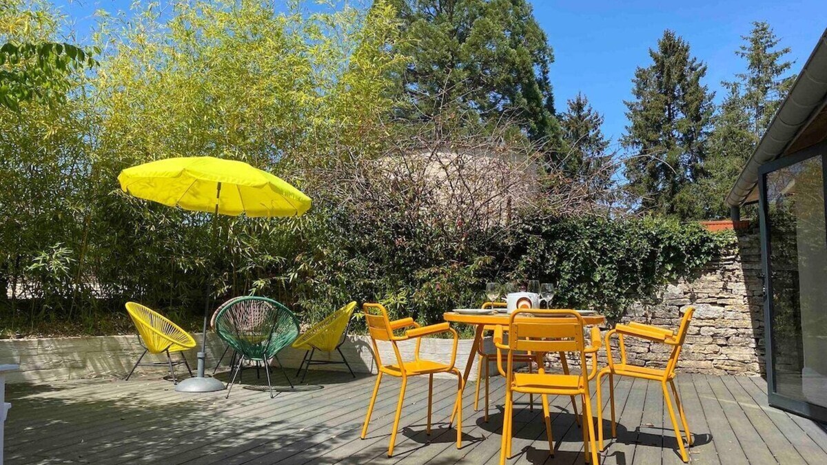 Noyers-sur-Serein House | House-Private Bathroom-Executive