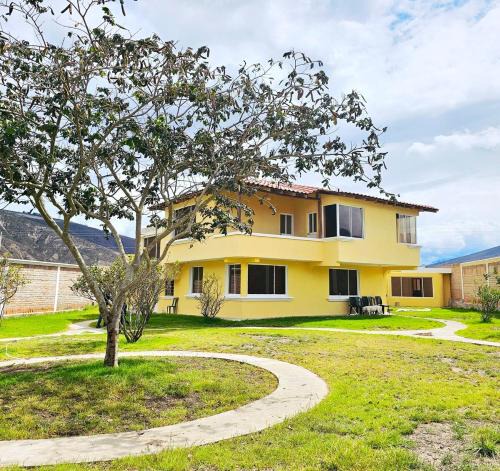 San Antonio de Pichincha Villa | House - Quinta Paraíso Mitad del Mundo