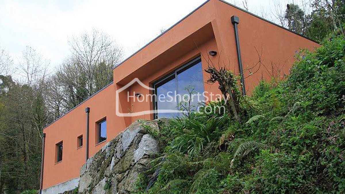 Vieira do Minho House | House - River Beach 2 minutes walk