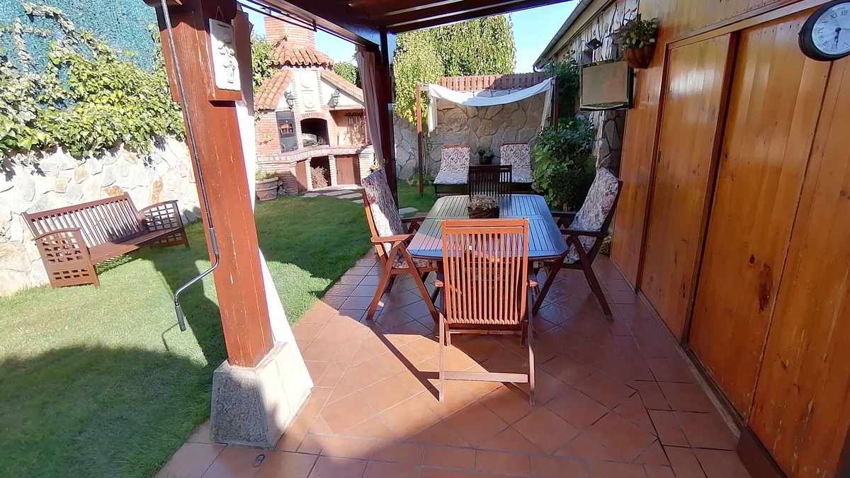Navarrete Ski Chalet | House Saleros for 8 people