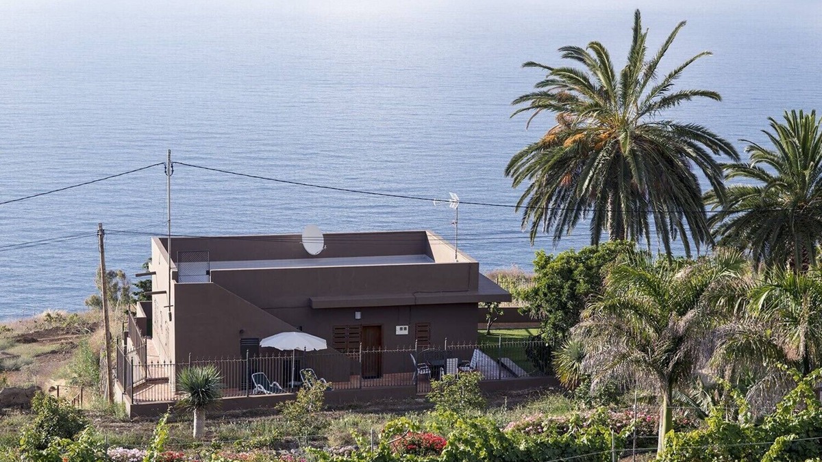 La Matanza de Acentejo Ski Chalet | House, SEA VIEW, HEATED POOL, Heating, Sun set and rise terrace, Free wi fi(9)